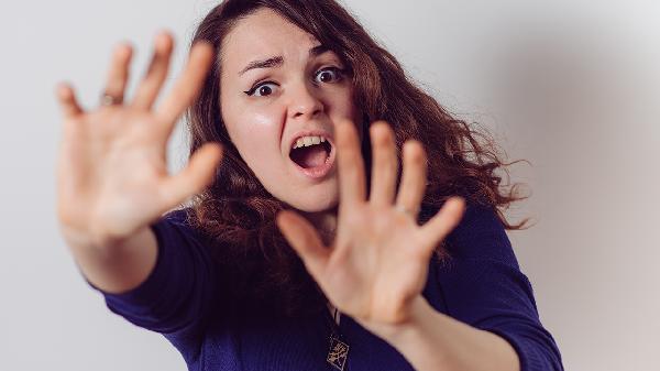 导致社交恐惧症的原因是什么