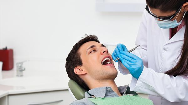 洗牙是怎么洗的 细说洗牙的具体步骤