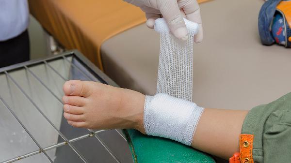 痛风患者吃什么有助降尿酸 这份痛风患者饮食清单 建议收藏