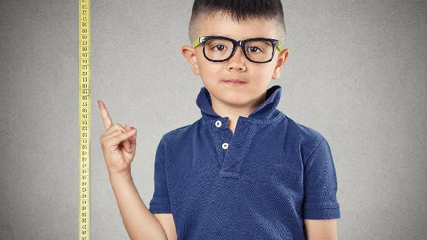 小儿抽动障碍是什么原因引起的