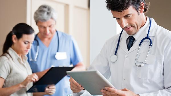 尿蛋白/肌酐比值偏高如何治疗