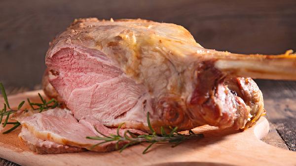 荨麻疹可以吃羊肉虾吗