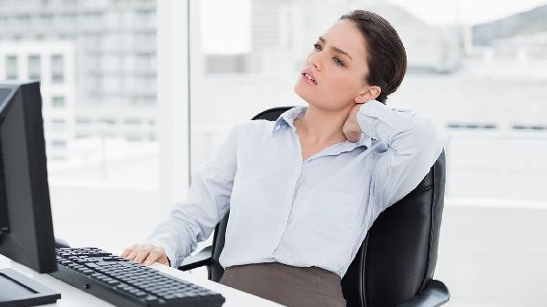 颈部淋巴肿大的原因及治疗方法