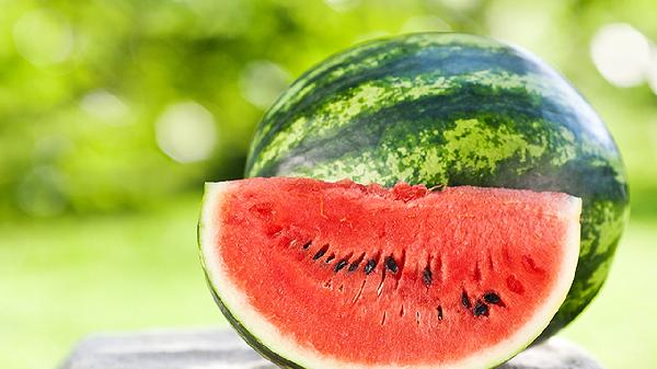 西瓜霜喷剂治疗咽炎吗 治疗咽炎常用喷剂介绍