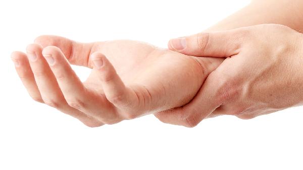抱孩子手腕腱鞘炎最佳治疗方法