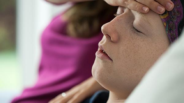 宝宝老是扁桃体发炎发烧怎么办