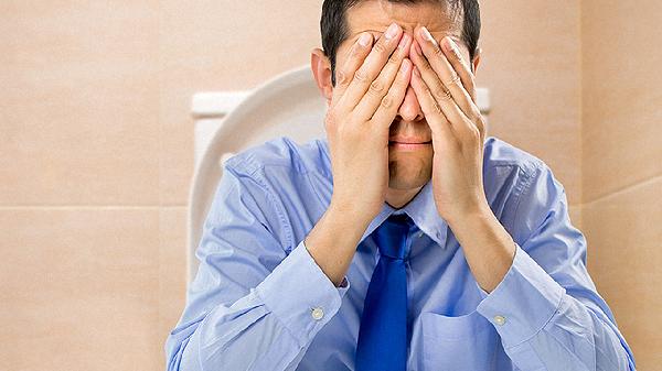 痔疮手术一个半月有血怎么办