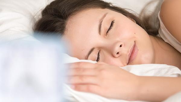 女性睡觉起来腰酸背痛怎么止痛