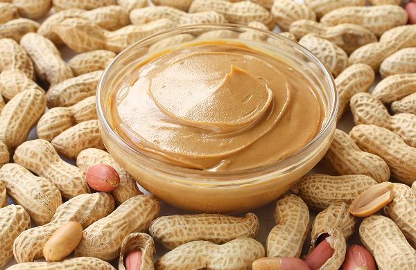 吃花生刷牙美白牙齿真的吗