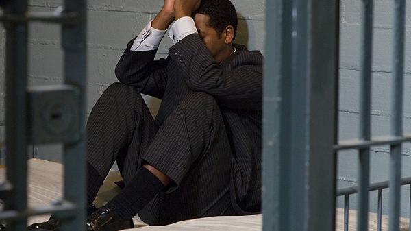 一个人待在房间就会焦虑难受压抑无聊