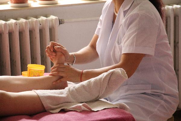 中医调理脱发要多久