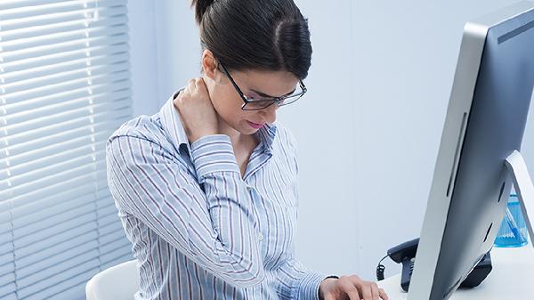 预防颈椎病的方法有哪些 保护颈椎要防止颈部受寒
