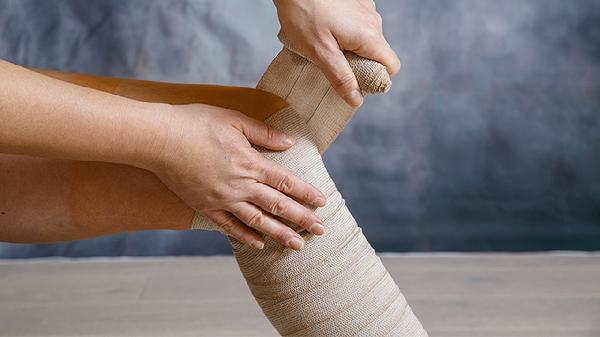 关节病型银屑病与骨关节炎如何鉴别 三个方面区别关节病型银屑病与骨关节炎