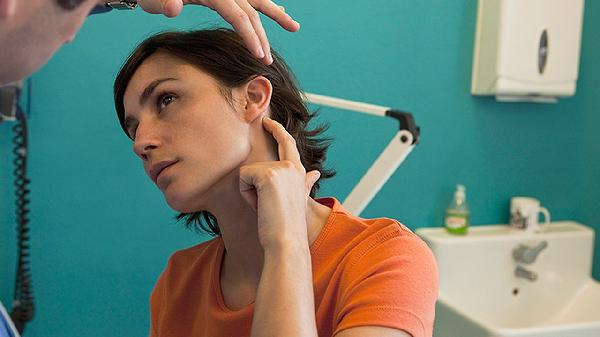 鼻塞头昏耳鸣眼花是鼻窦炎吗