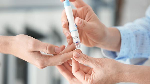 哪些因素会诱发糖尿病 糖尿病有哪些治疗方法 如何预防糖尿病