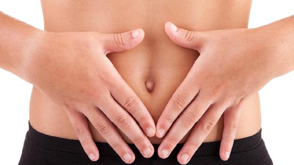 肚脐眼里面长了个肉球挂什么科